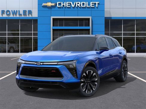 New 2026 Chevrolet Blazer EV RS image 6