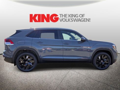 New 2026 Volkswagen Atlas Cross Sport SE AWD/4WD image 2