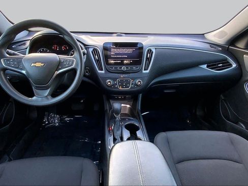 Used 2024 Chevrolet Malibu LT FWD image 15
