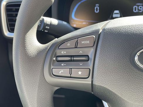 New 2026 Hyundai Venue SE image 23