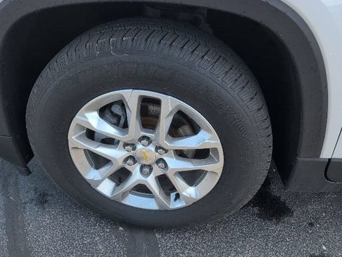 Used 2019 Chevrolet Traverse LT AWD/4WD image 15