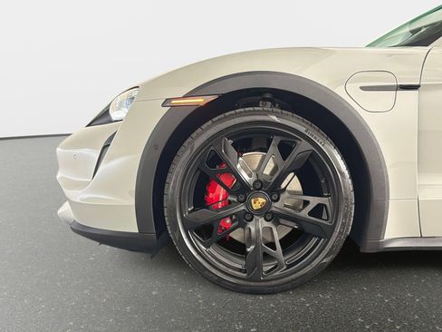Used 2022 Porsche Taycan 4S AWD/4WD image 22