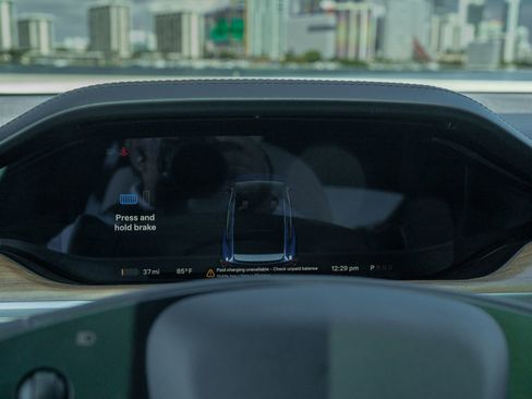 Used 2022 Tesla Model X Long Range image 26