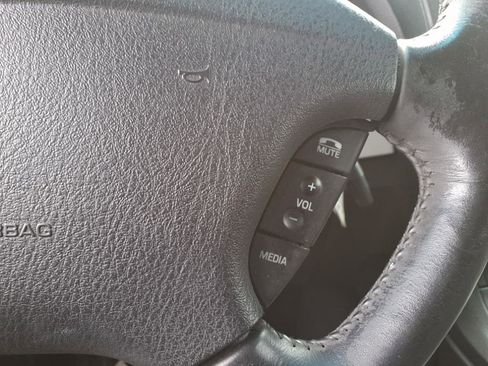 Used 2003 Ford Thunderbird Deluxe image 13