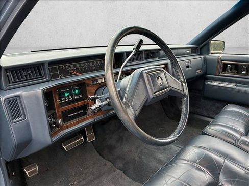 Used 1989 Cadillac De Ville Sedan FWD image 10