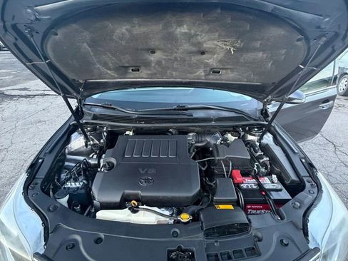 Used 2013 Toyota Avalon XLE image 28