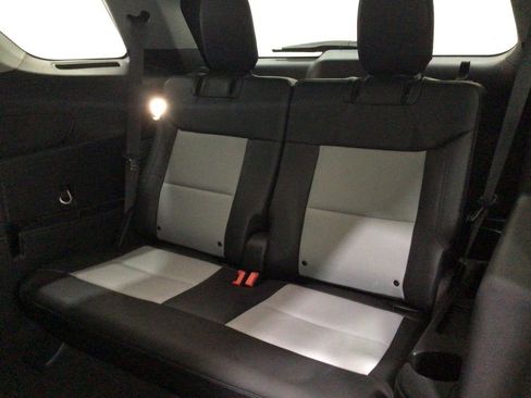 Used 2023 Ford Explorer XLT w/ Equipment Group 202A image 15