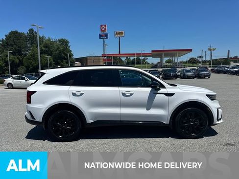 Used 2023 Kia Sorento SX FWD image 4