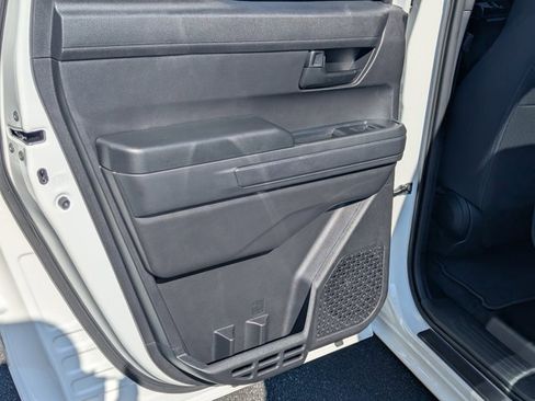 Used 2025 Toyota Tacoma SR5 image 18