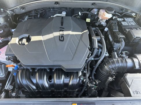 Used 2022 Hyundai Santa Fe XRT image 10