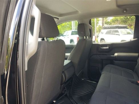 Used 2021 Chevrolet Silverado 1500 Custom image 10