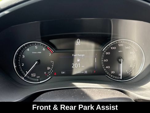 Used 2023 Cadillac XT4 Premium Luxury w/ Cold Weather Package AWD/4WD image 17