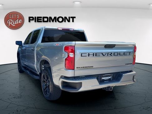 Used 2025 Chevrolet Silverado 1500 Custom w/ Turbomax Blackout Package AWD/4WD image 7