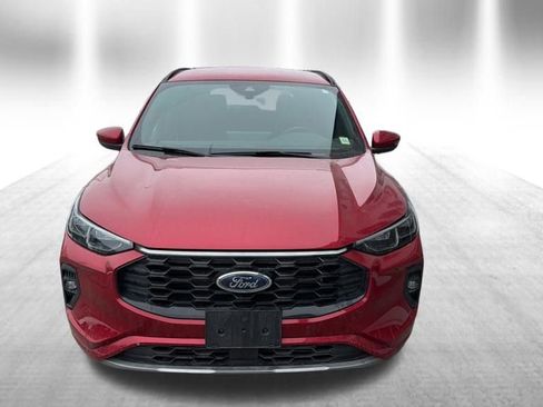 Used 2025 Ford Escape ST-Line Elite image 2