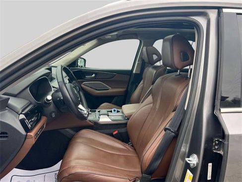 Used 2023 Acura MDX SH-AWD w/ Advance Package image 11