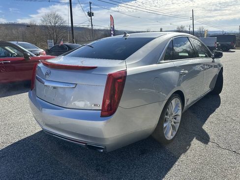 Used 2013 Cadillac XTS Platinum AWD/4WD image 6
