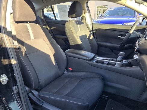 Used 2021 Nissan Sentra SV image 16