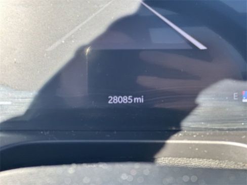 Used 2022 Jeep Grand Cherokee L Limited w/ Luxury Tech Group II image 13