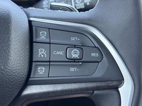 New 2026 Jeep Grand Cherokee L Limited AWD/4WD image 34