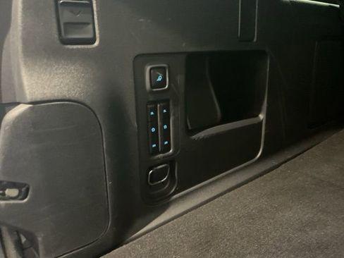 Used 2025 Ford Expedition Max Platinum image 44