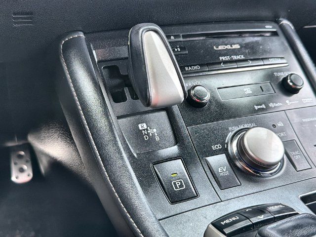 Used 2017 Lexus CT 200h w/ Navigation System Package FWD image 20