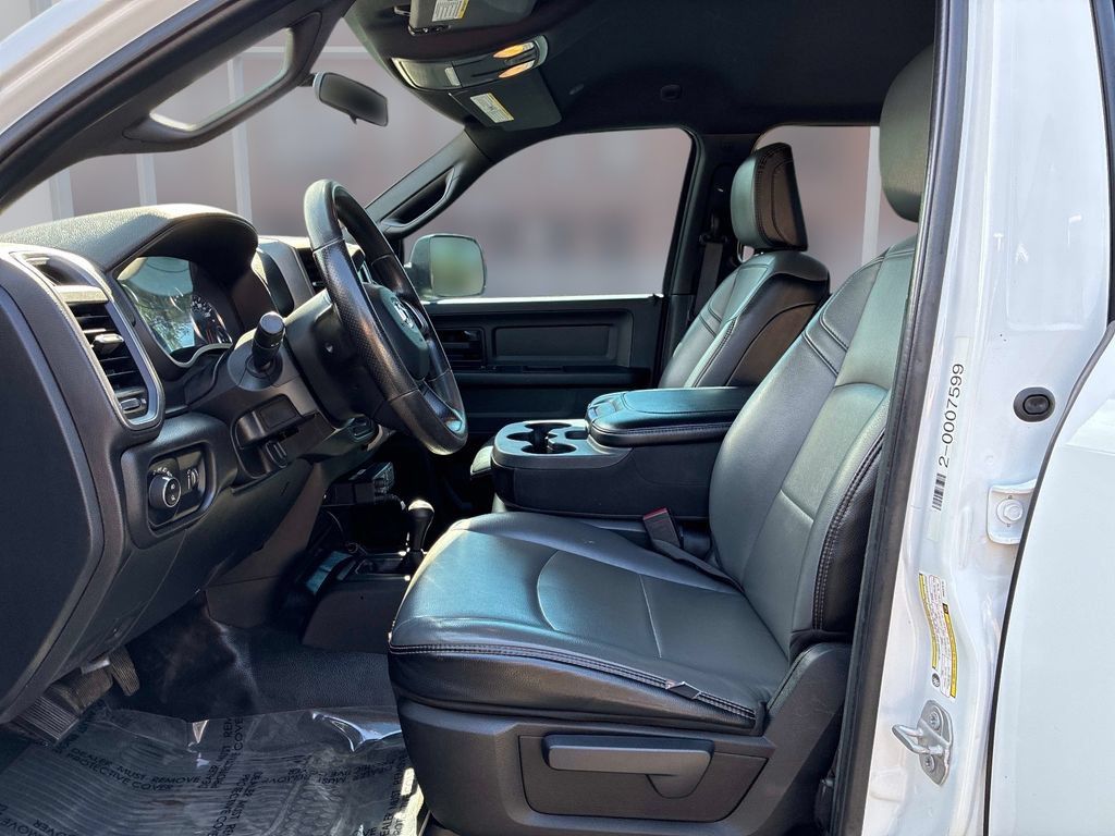 Used 2022 RAM 2500 Tradesman w/ Chrome Appearance Group AWD/4WD image 26