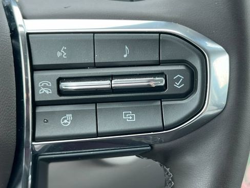 Used 2027 GMC Terrain Denali w/ LPO, Floor Liner Package AWD/4WD image 23