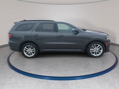 Used 2024 Dodge Durango GT RWD image 4