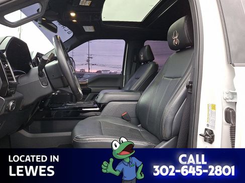 Used 2022 Ford F250 Lariat w/ Black Appearance Package image 30