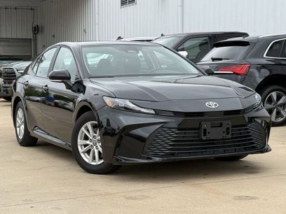 Used 2025 Toyota Camry LE