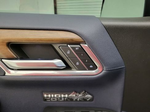 Certified 2024 Chevrolet Silverado 1500 High Country w/ High Country Premium Package image 2