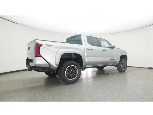 New 2025 Toyota Tacoma TRD Sport image 25