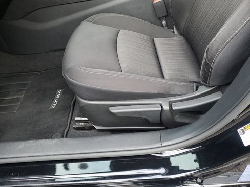Certified 2023 Nissan Altima 2.5 S FWD image 17