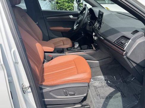 Certified 2023 Audi Q5 2.0T Premium w/ Convenience Package AWD/4WD image 29