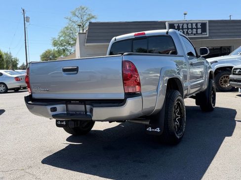 Used 2014 Toyota Tacoma 4x4 Regular Cab image 19