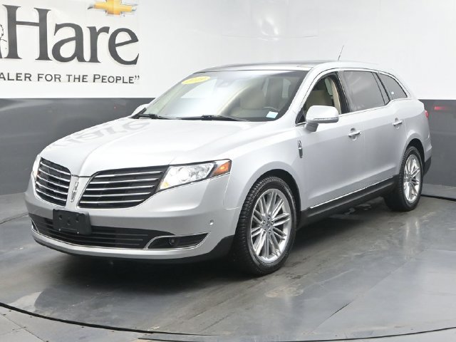Used 2019 Lincoln MKT AWD image 44