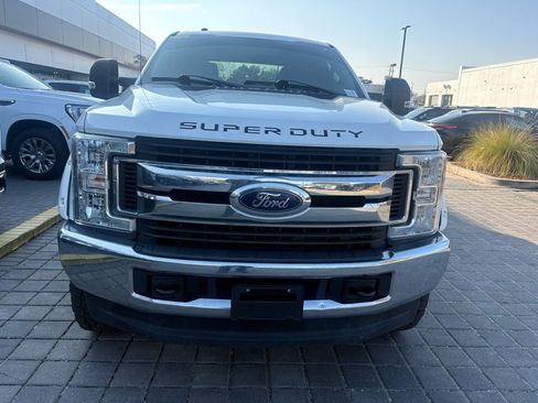 Used 2017 Ford F250 XLT image 9
