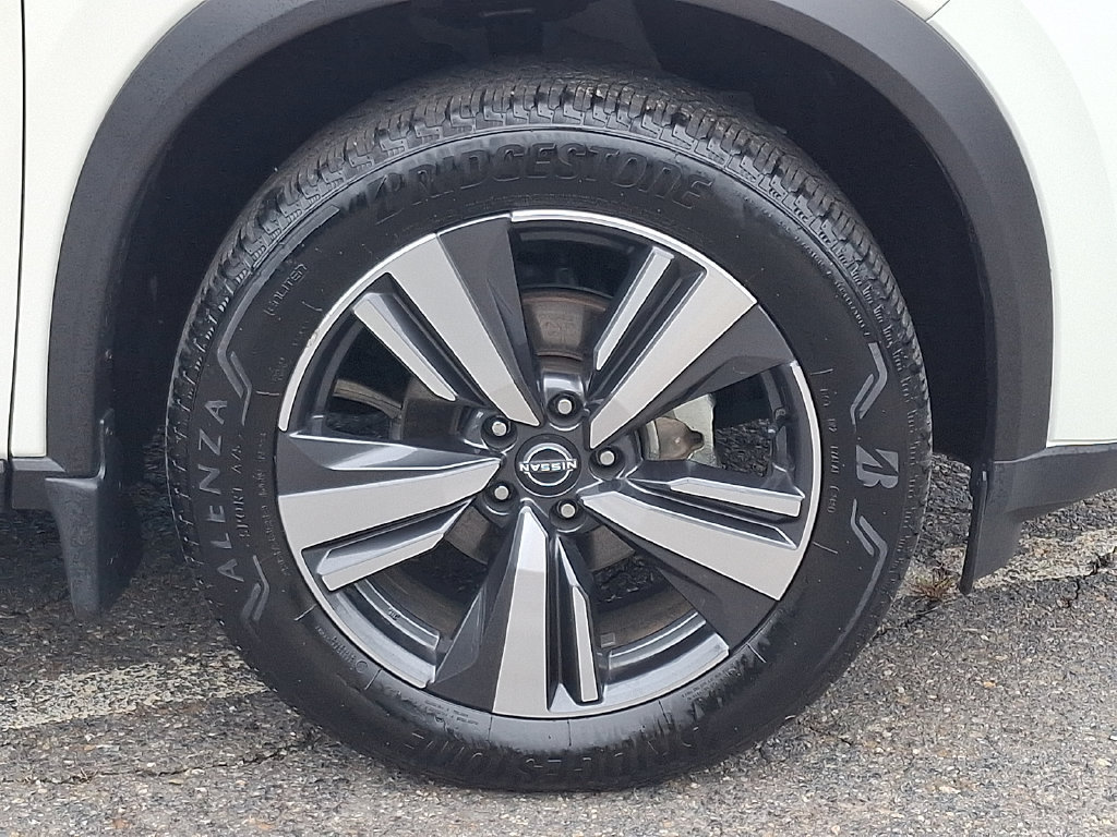Certified 2023 Nissan Rogue SL AWD/4WD image 9