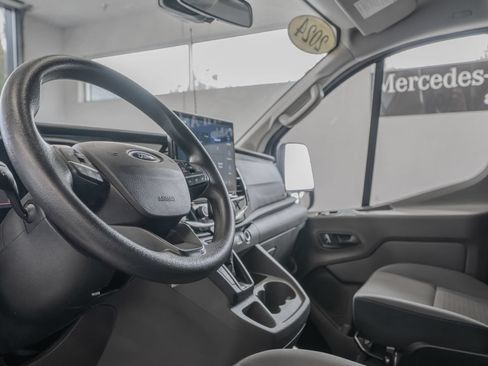 Used 2024 Ford Transit 350 XLT RWD image 7