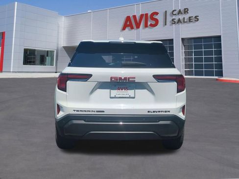 Used 2025 GMC Terrain Elevation AWD/4WD image 7