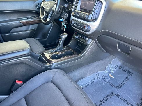 Certified 2022 GMC Canyon Elevation image 19