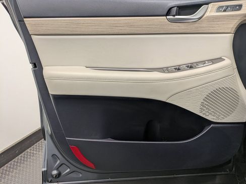 Used 2022 Hyundai Palisade SEL w/ 8P Bench Seat Package image 8