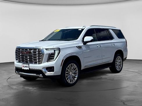 New 2026 GMC Yukon Denali AWD/4WD image 3