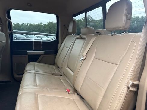 Used 2016 Ford F150 Lariat AWD/4WD image 10