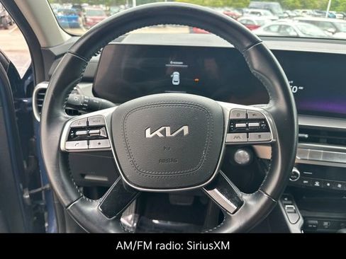 Certified 2023 Kia Telluride S w/ S Sunroof Package AWD/4WD image 8
