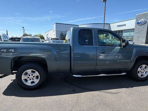 Used 2007 Chevrolet Silverado 1500 LTZ w/ Safety Package AWD/4WD image 3