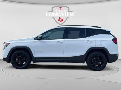 Used 2023 GMC Terrain AT4 AWD/4WD image 2