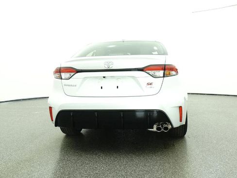 New 2026 Toyota Corolla SE image 18