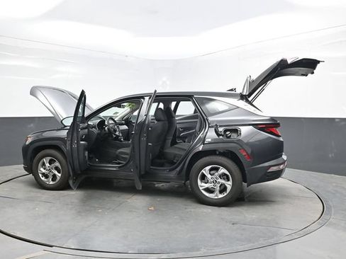 Used 2022 Hyundai Tucson SE AWD/4WD image 46