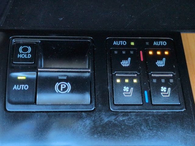 Used 2017 Lexus RX 350 FWD w/ Premium Package image 24
